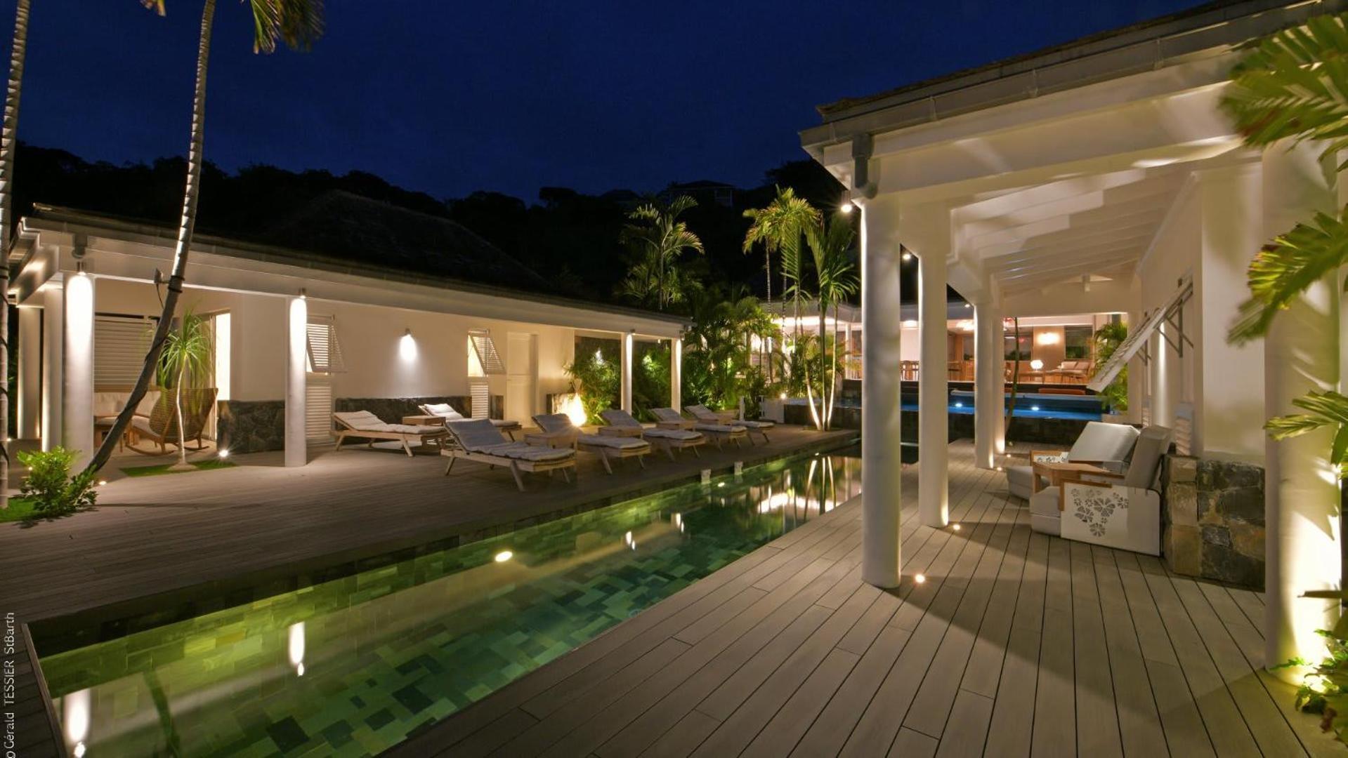 Modern Villa With Two Swimming Pools Petit Cul-de-Sac Exterior photo