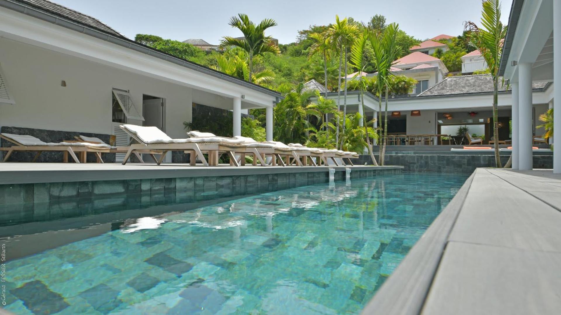 Modern Villa With Two Swimming Pools Petit Cul-de-Sac Exterior photo