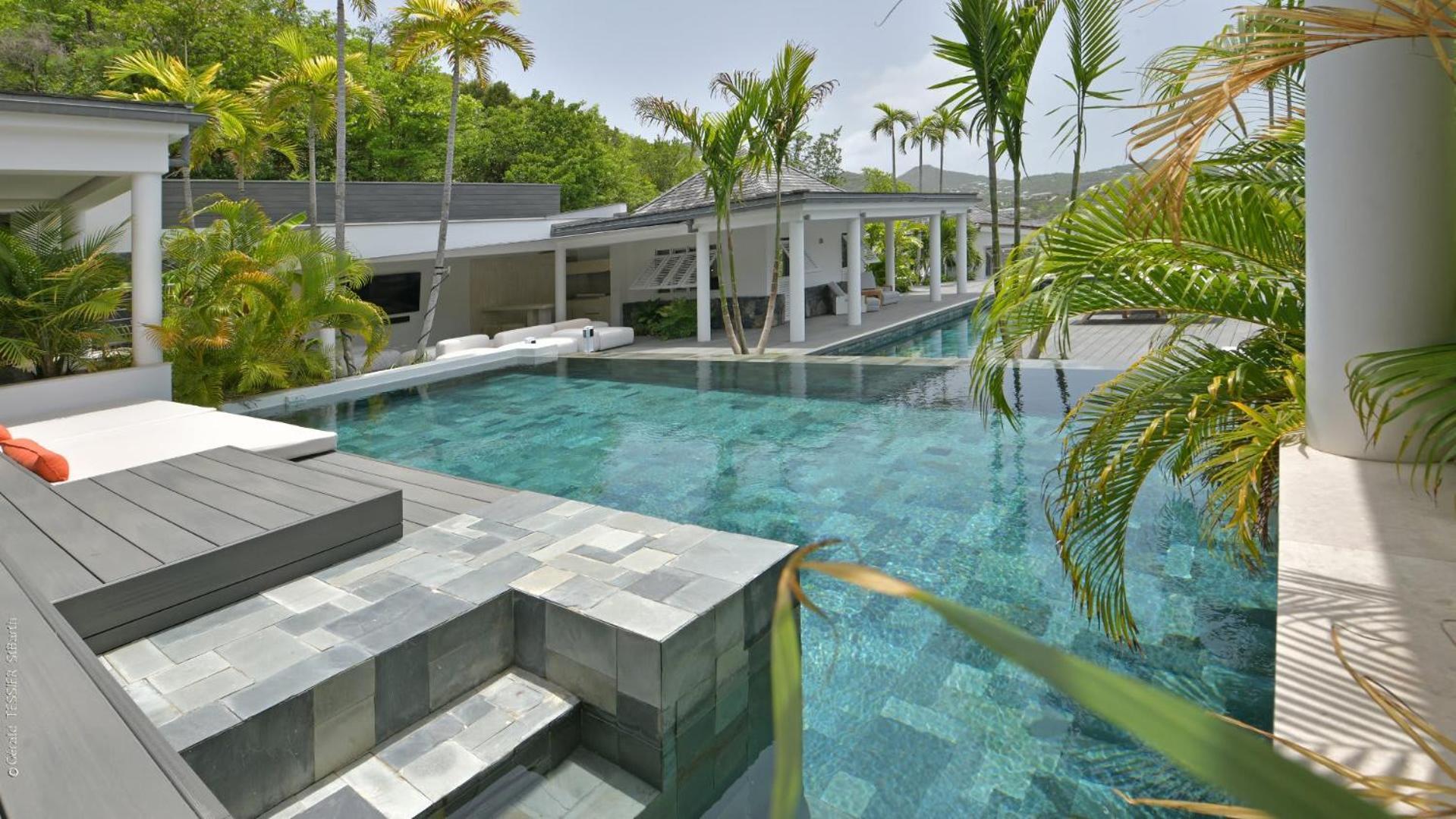 Modern Villa With Two Swimming Pools Petit Cul-de-Sac Exterior photo